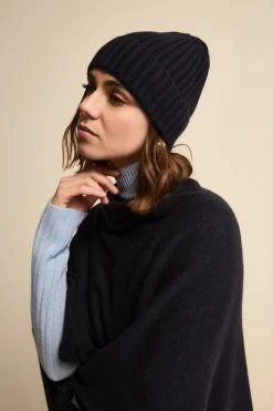 Cappello in cashmere a coste - BLU MARINE