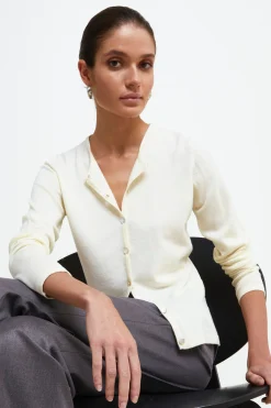 Cardigan Slim in lana merino - ECRU