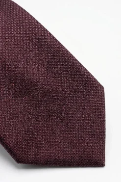 Cravatta Jacquard Elegante in Seta - BORDEAUX