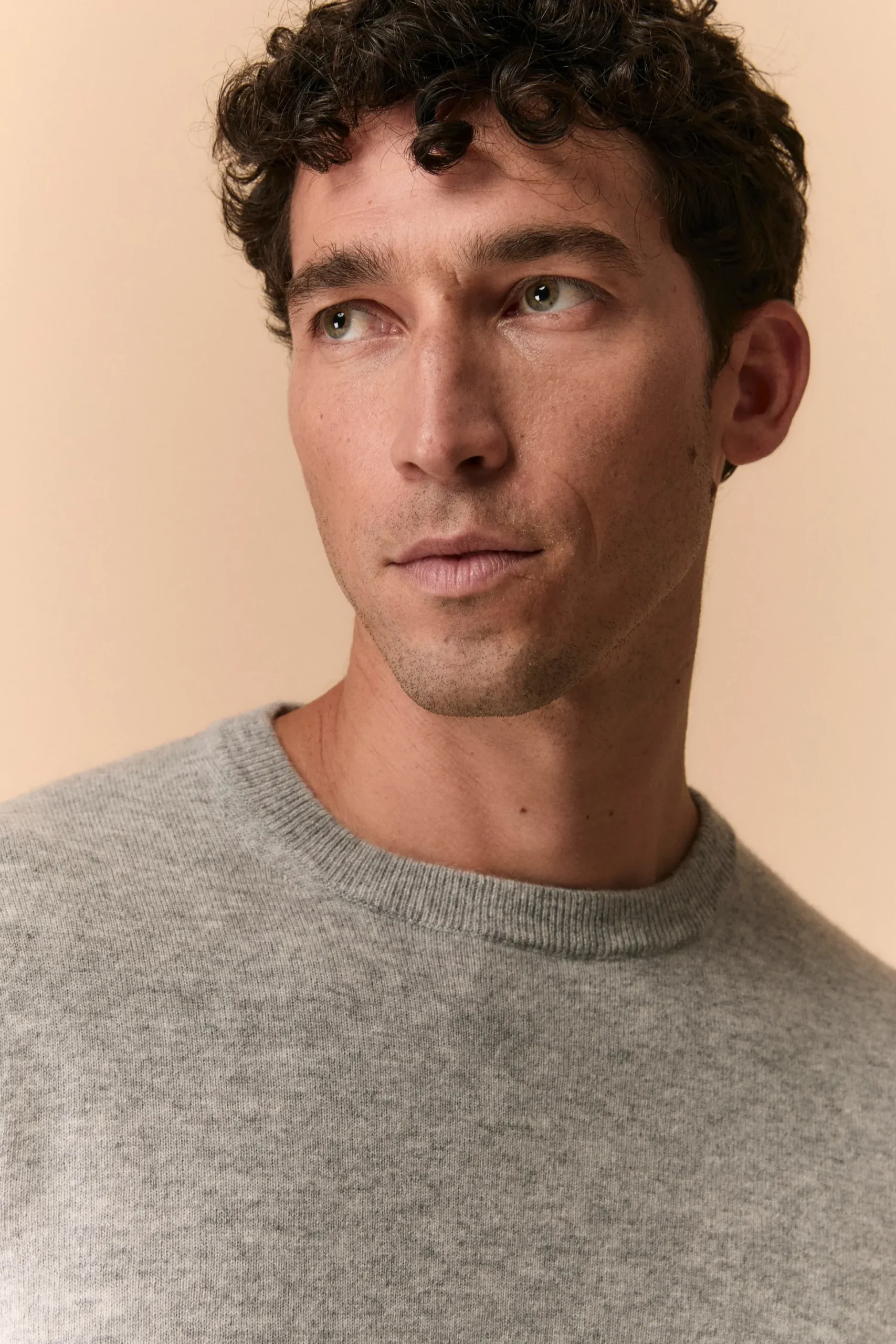 Maglia girocollo in lana - GRIGIO CHIARO