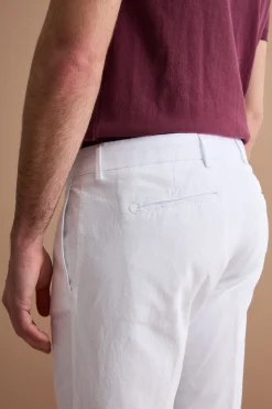 Pantalone Carrot in Misto Lino con Pinces e Risvolto - BIANCO