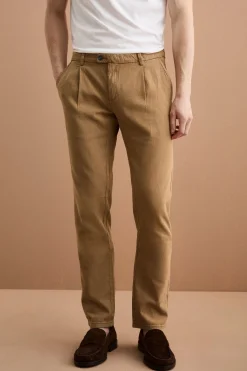 Pantalone Regular Fit in Misto Lino con Pinces - RUGGINE