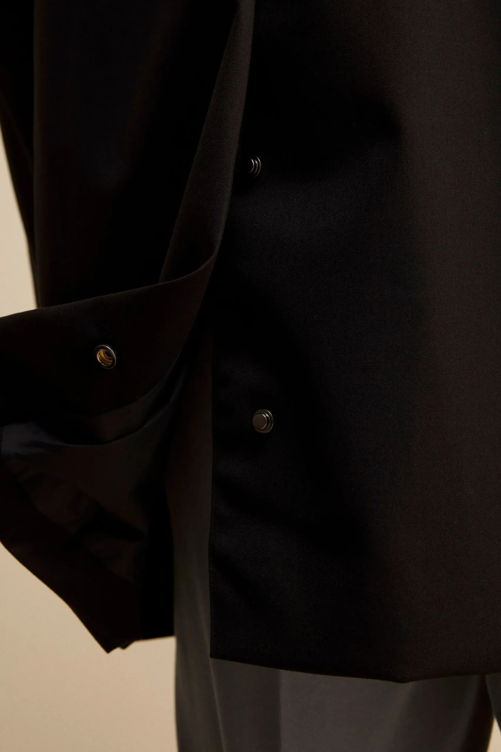 Trench Impermeabile con Pettorina - NERO